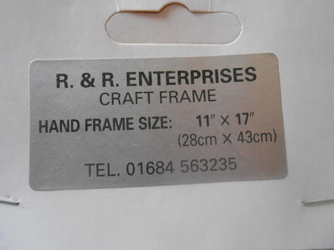R & R Universal Craft Frame 11 x 17"